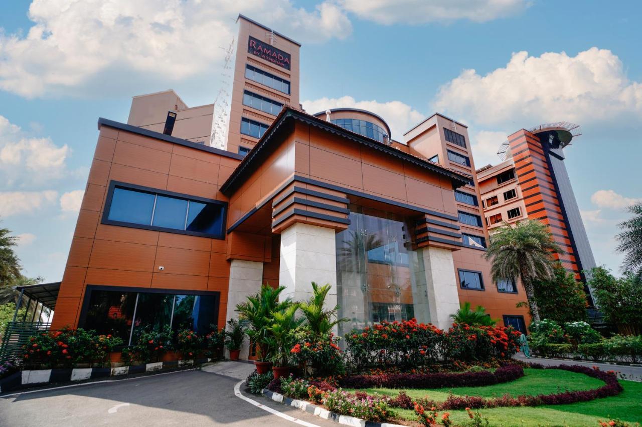 Ramada By Wyndham Alleppey Alappuzha Dış mekan fotoğraf