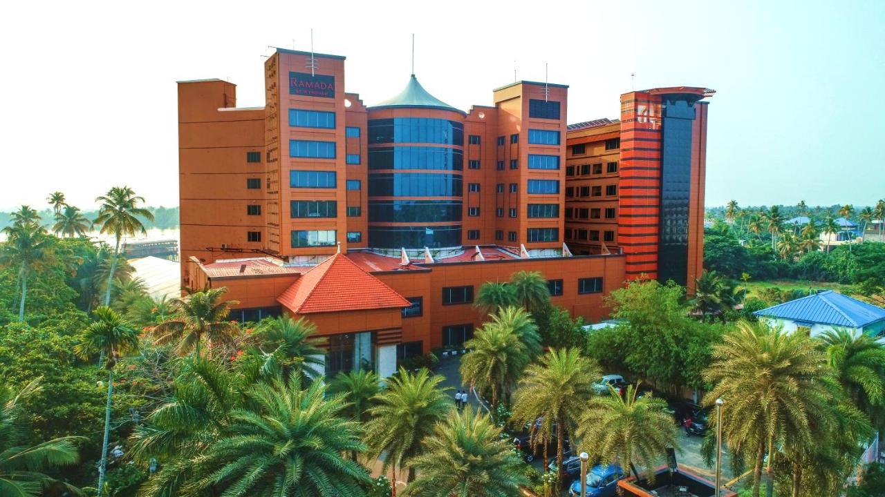 Ramada By Wyndham Alleppey Alappuzha Dış mekan fotoğraf