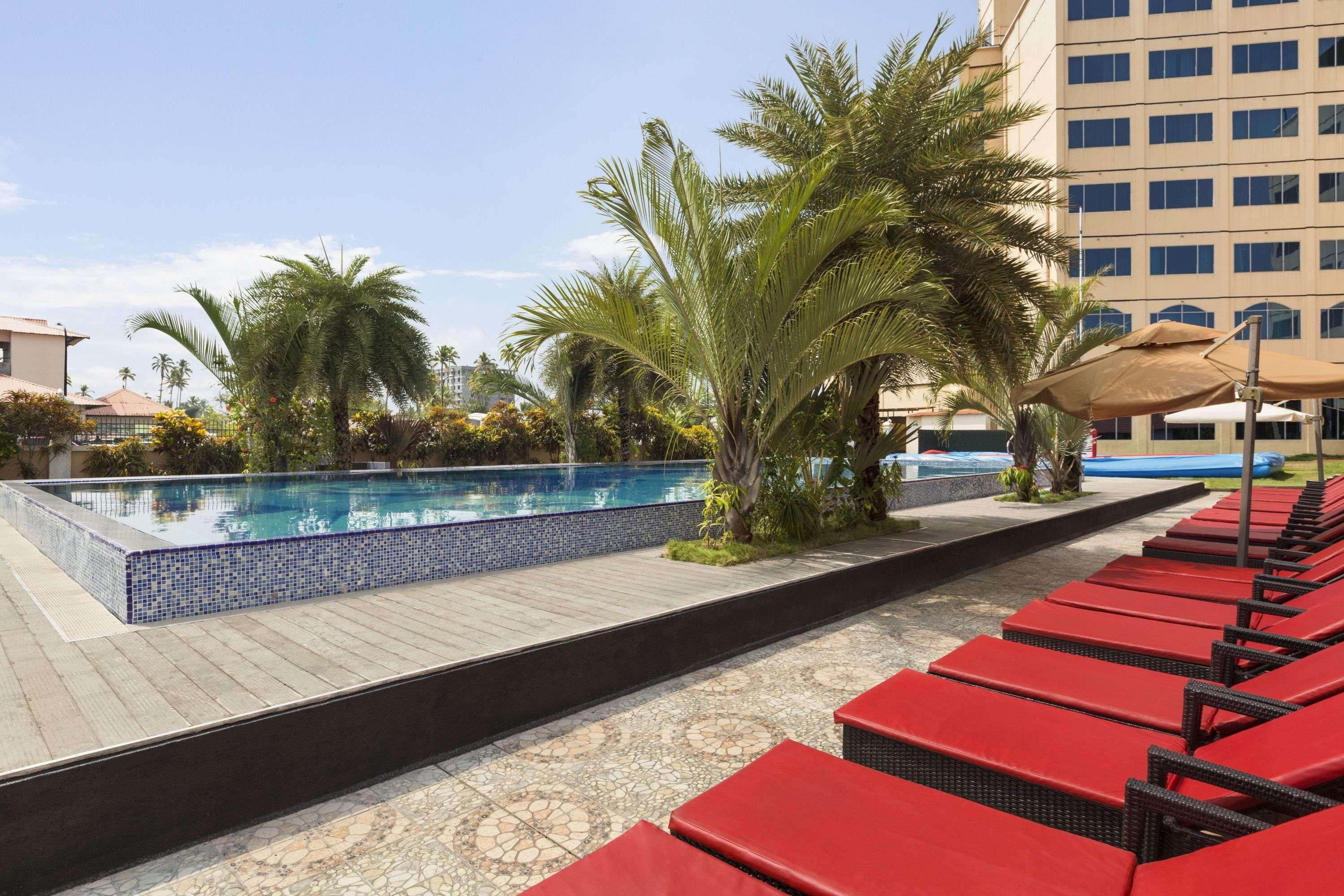 Ramada By Wyndham Alleppey Alappuzha Dış mekan fotoğraf