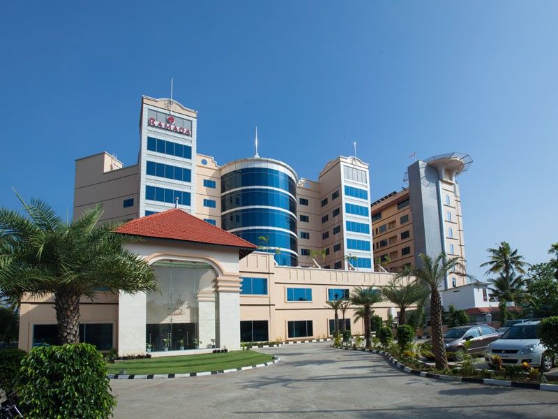 Ramada By Wyndham Alleppey Alappuzha Dış mekan fotoğraf